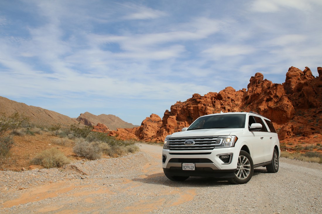 SUVs car rental option